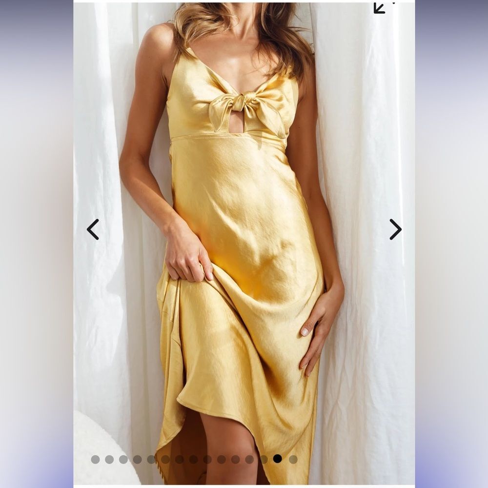 Nwt selfie leslie Perfect Day Satin Midi Dress Mustard